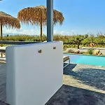 The Nine Graces- Celine, Elegant House With Pool, Garden & Rooftop *
