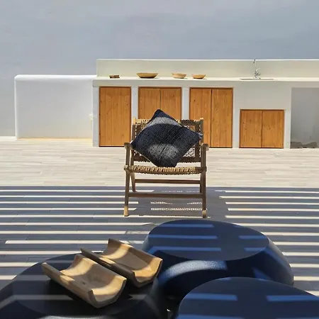 וילה The Nine Graces- Celine, Elegant House With Pool, Garden & Rooftop Kastrákion